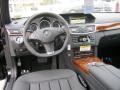 Black - E 550 Sedan Photo No. 6