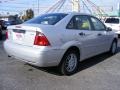 2005 CD Silver Metallic Ford Focus ZX4 SE Sedan  photo #5