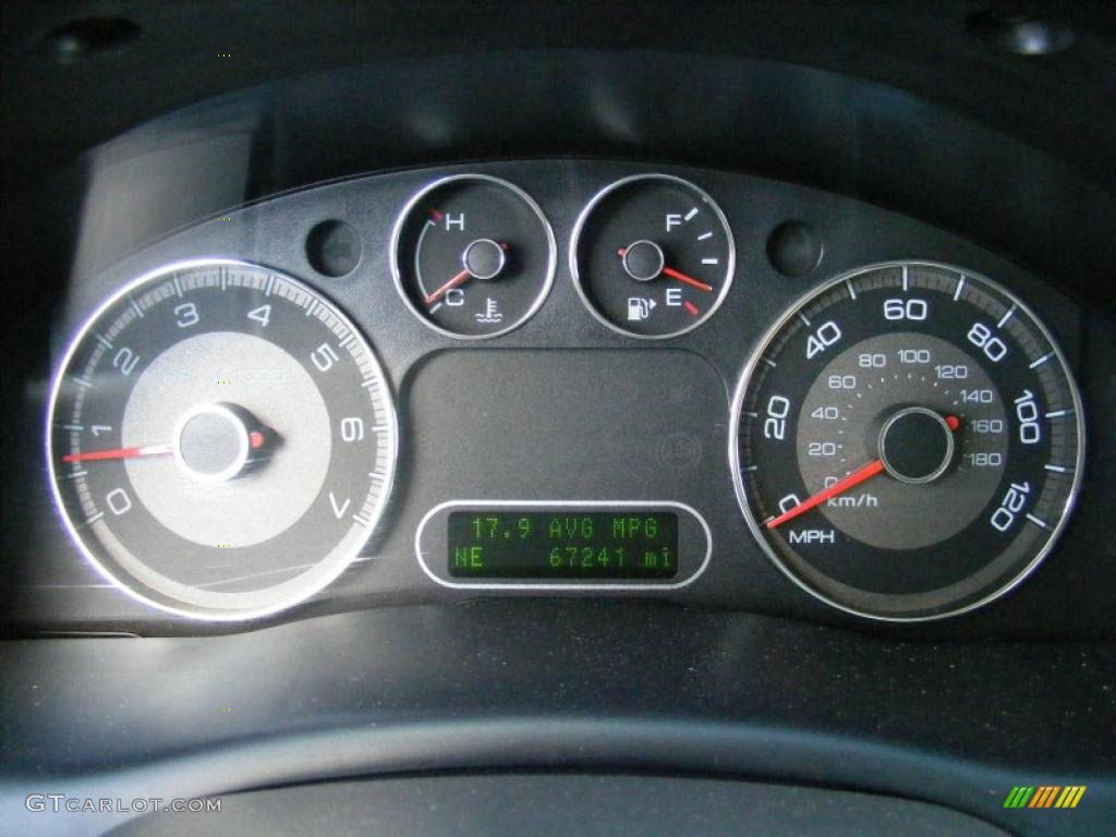 2009 Ford Taurus X SEL Gauges Photo #37658122