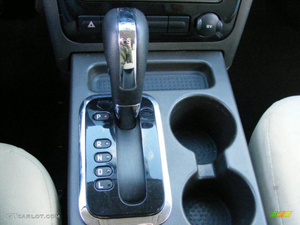 2009 Ford Taurus X SEL 6 Speed Automatic Transmission Photo #37658226