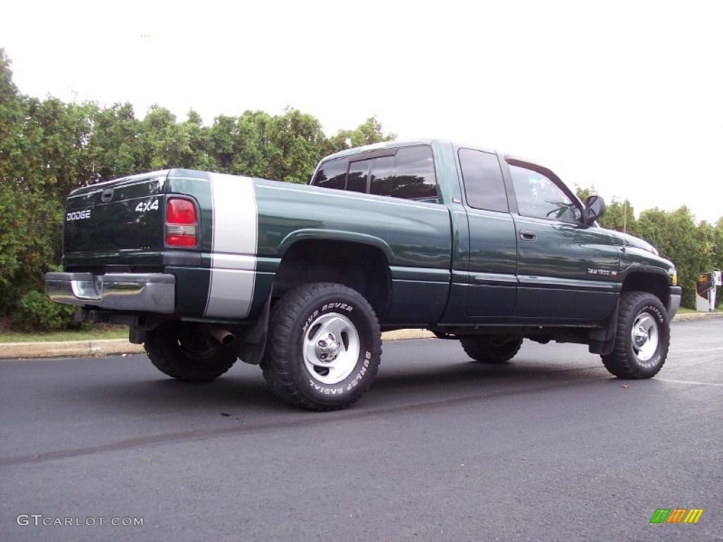 2001 Ram 1500 ST Club Cab 4x4 - Forest Green Pearl / Mist Gray photo #19