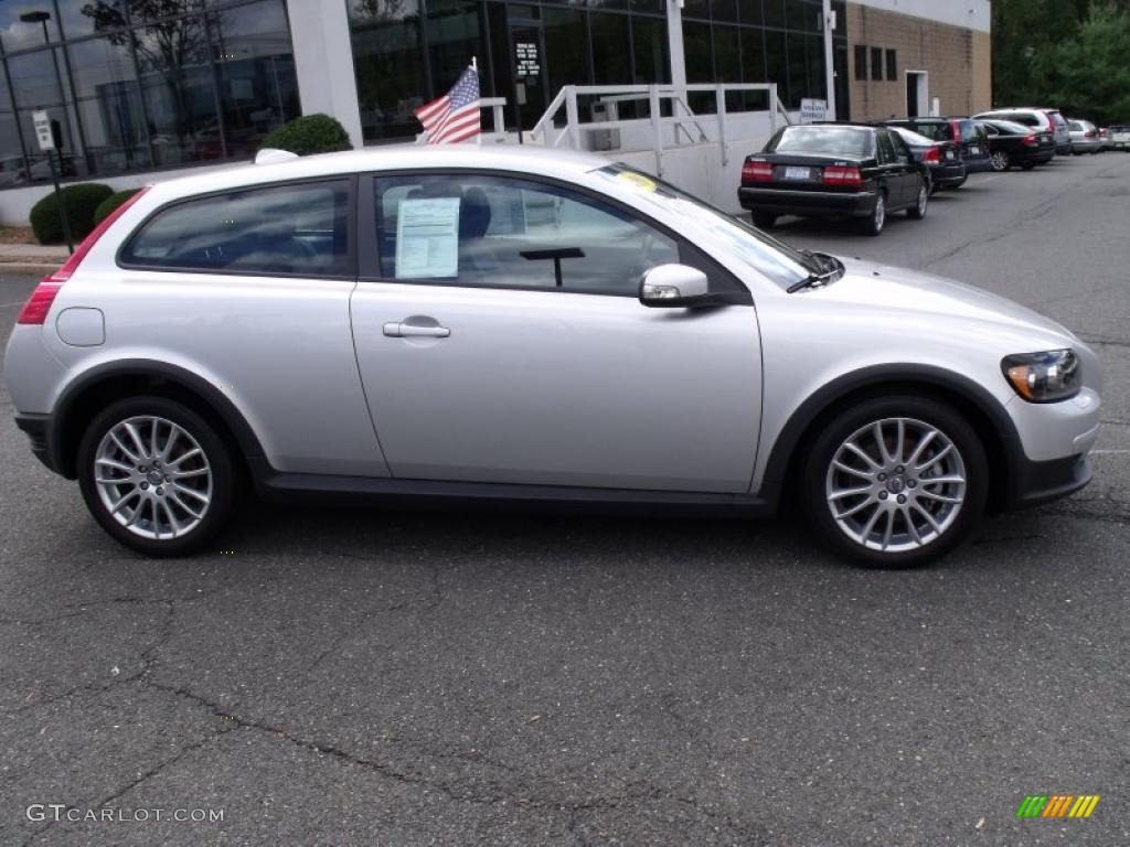 2010 C30 T5 - Silver Metallic / Off Black photo #2