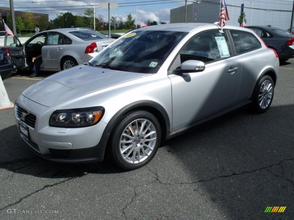 2010 C30 T5 - Silver Metallic / Off Black photo #7