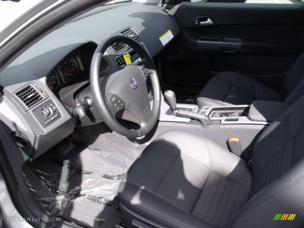 2010 C30 T5 - Silver Metallic / Off Black photo #10