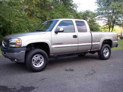 2002 GMC Sierra 2500HD SLE Extended Cab 4x4 Data, Info and Specs