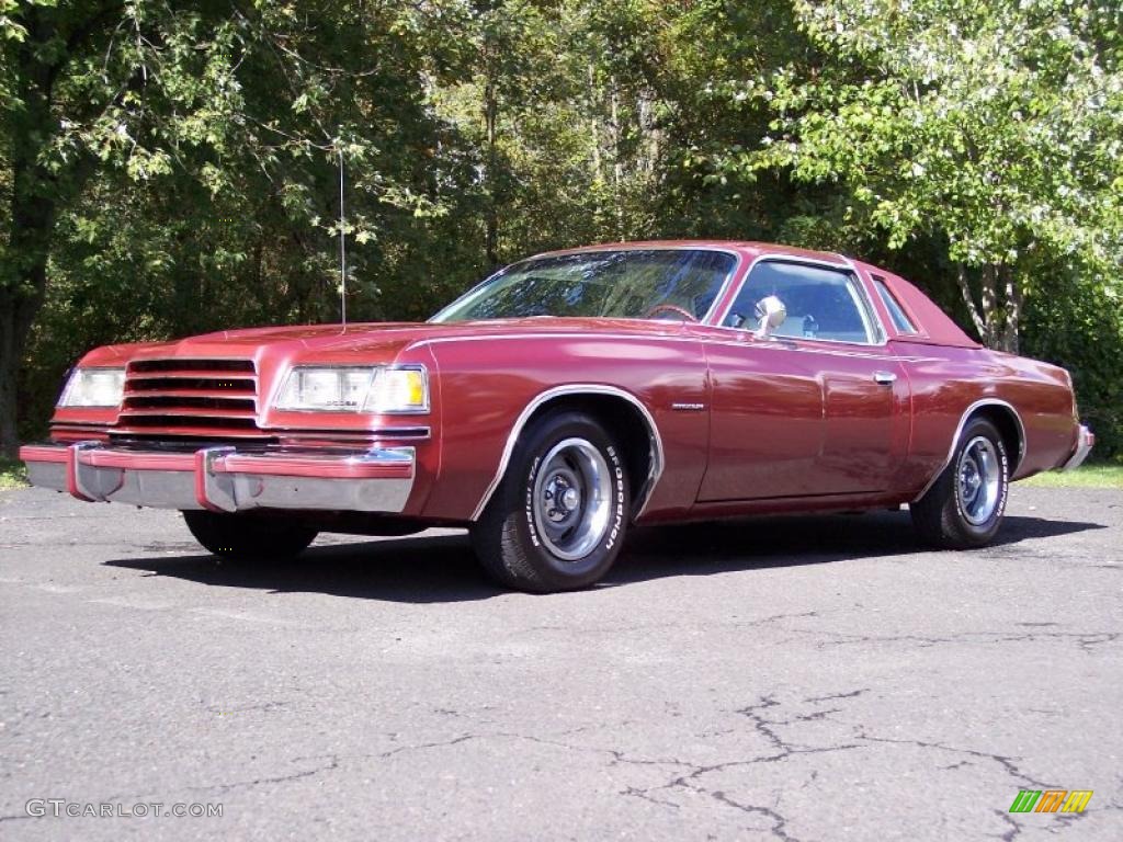 1978 Magnum Coupe - Tapestry Red Metallic / White photo #1