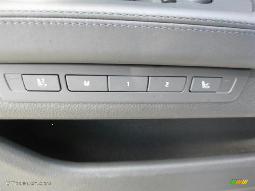 2011 7 Series 740Li Sedan - Mineral White Metallic / Black photo #17