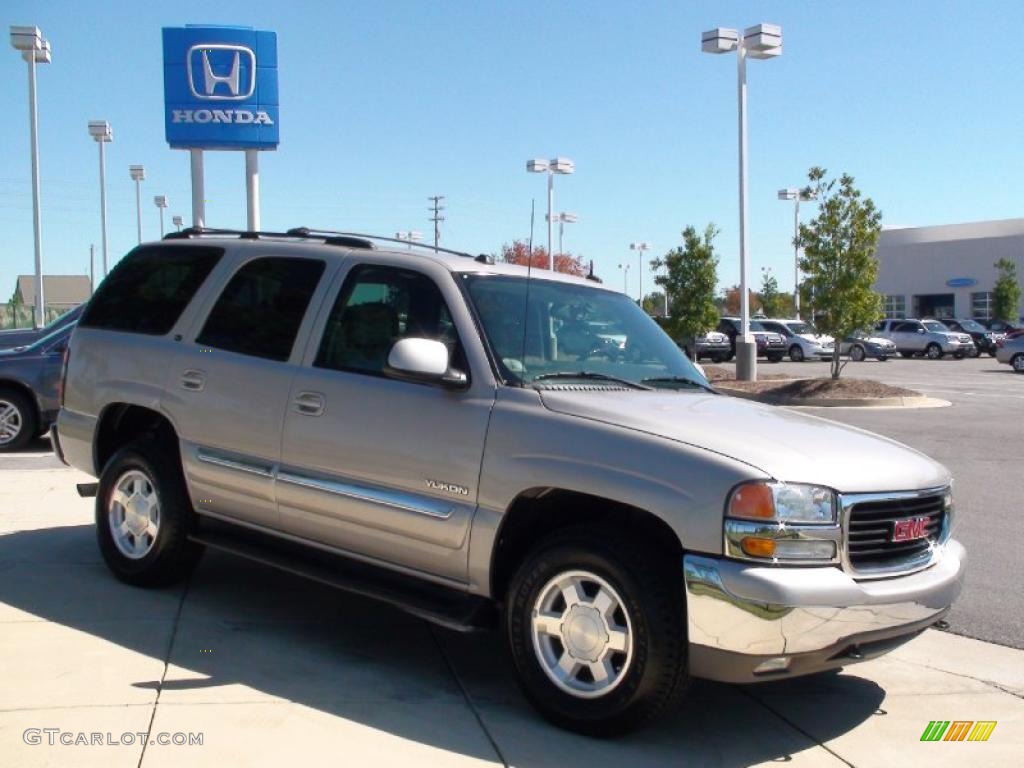 2004 Yukon SLT - Silver Birch Metallic / Neutral/Shale photo #3