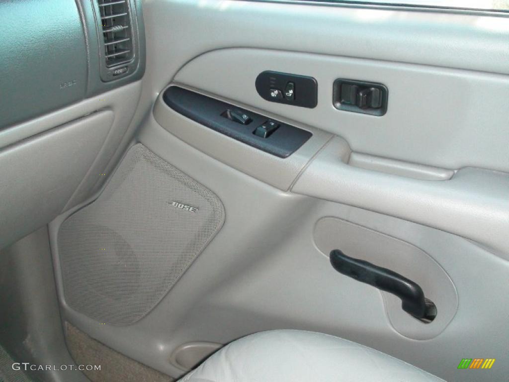 2004 Yukon SLT - Silver Birch Metallic / Neutral/Shale photo #28