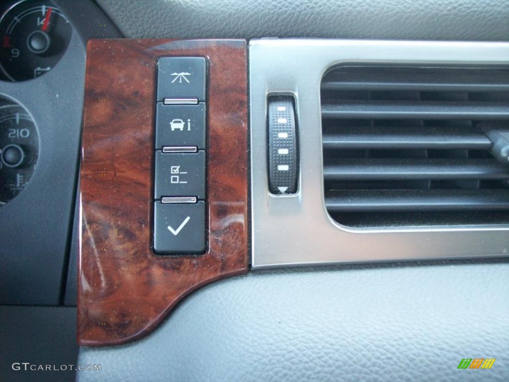 2007 Avalanche LT - Black / Dark Titanium/Light Titanium photo #36