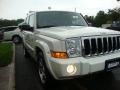 2008 Stone White Jeep Commander Limited 4x4  photo #5