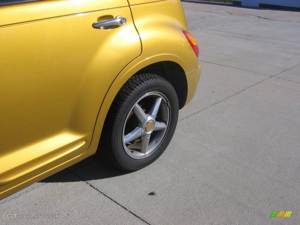 2002 PT Cruiser Dream Cruiser Series 1 - Inca Gold Pearlcoat / Taupe photo #5
