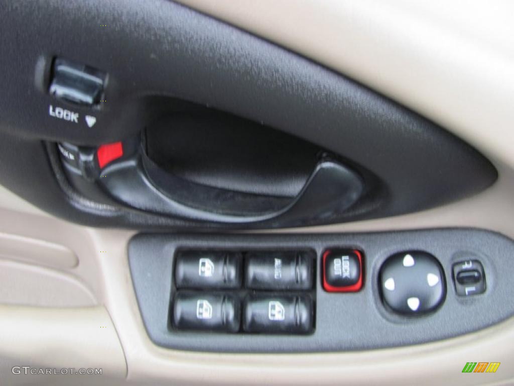 2003 Malibu Sedan - Medium Forest Green Metallic / Neutral Beige photo #5