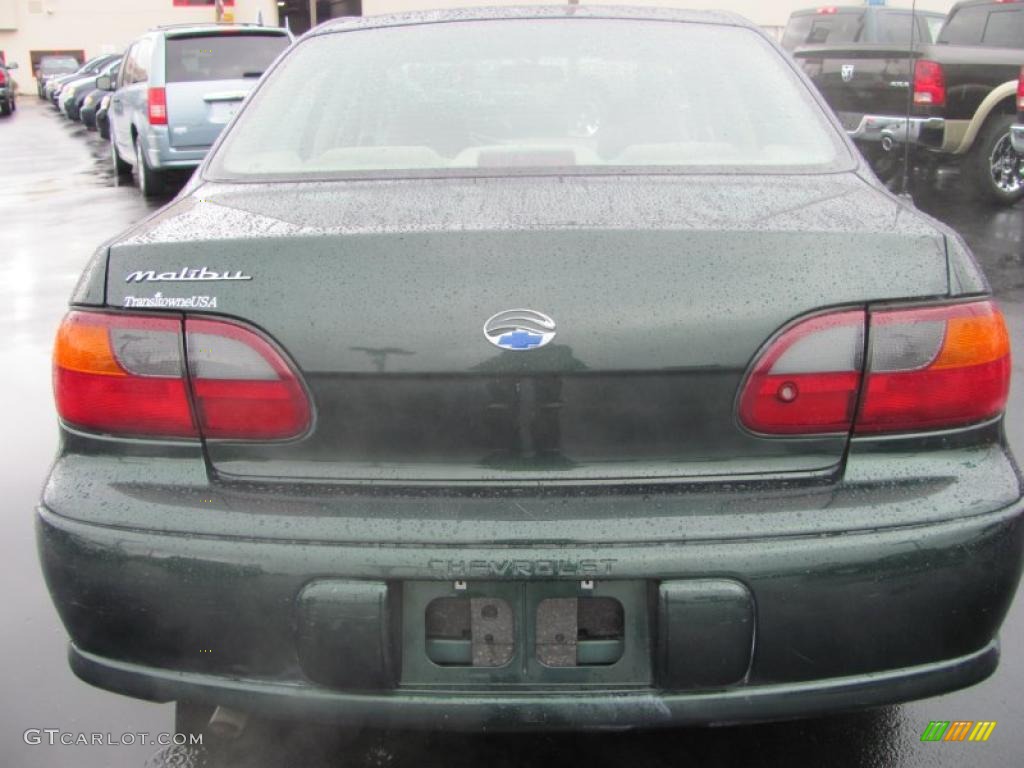 2003 Malibu Sedan - Medium Forest Green Metallic / Neutral Beige photo #7