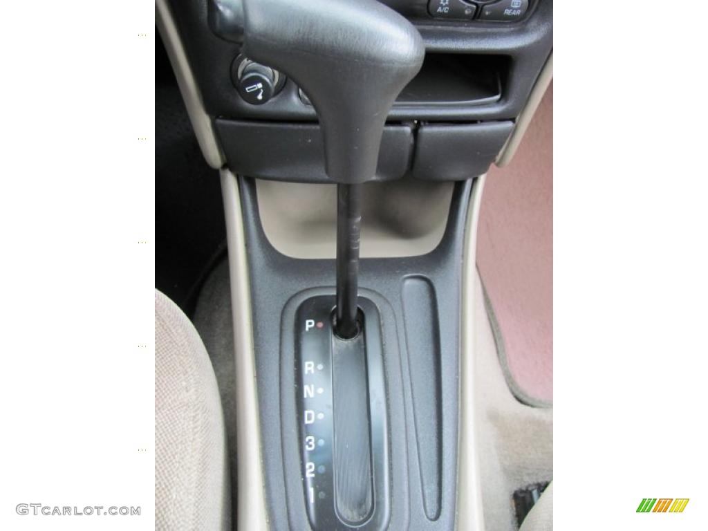 2003 Malibu Sedan - Medium Forest Green Metallic / Neutral Beige photo #20
