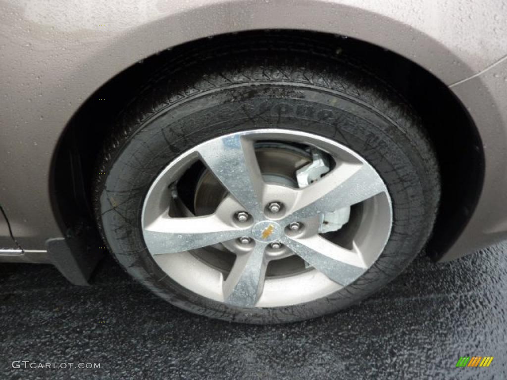 2011 Chevrolet Malibu LT Wheel Photo #37678970