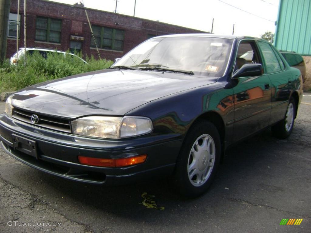 1994 Camry LE Sedan - Dark Emerald Pearl / Beige photo #1