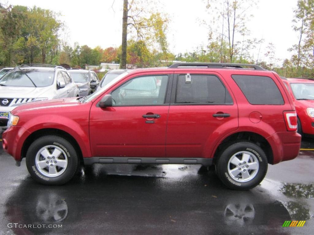 2009 Escape XLT 4WD - Redfire Pearl / Charcoal photo #12