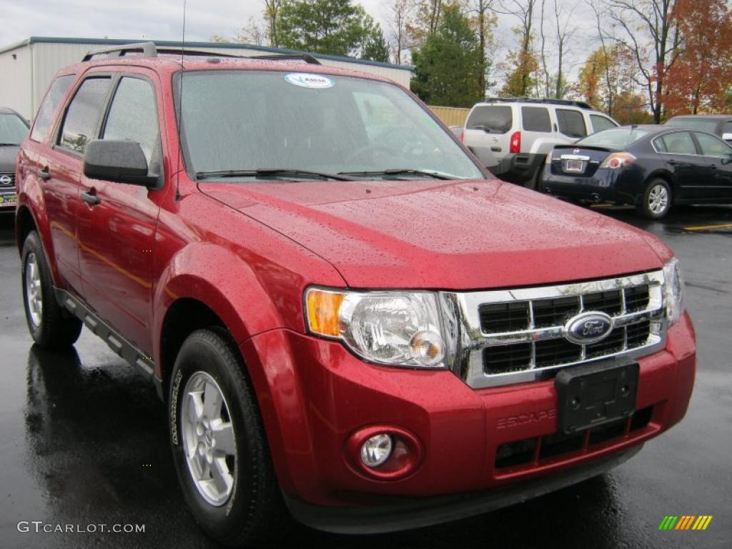 2009 Escape XLT 4WD - Redfire Pearl / Charcoal photo #15