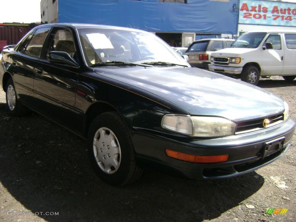 1994 Camry LE Sedan - Dark Emerald Pearl / Beige photo #24