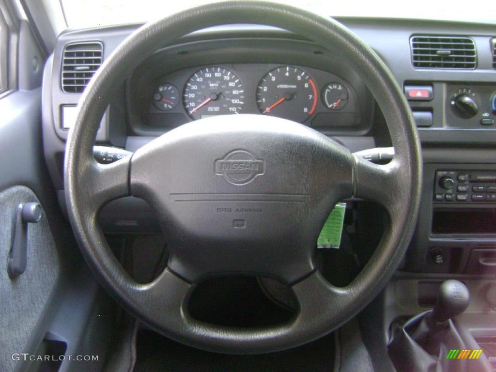 2000 Frontier XE Crew Cab 4x4 - Cloud White / Gray photo #20