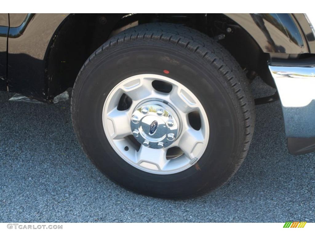 2011 Ford F250 Super Duty XLT Crew Cab Wheel Photo #37685674