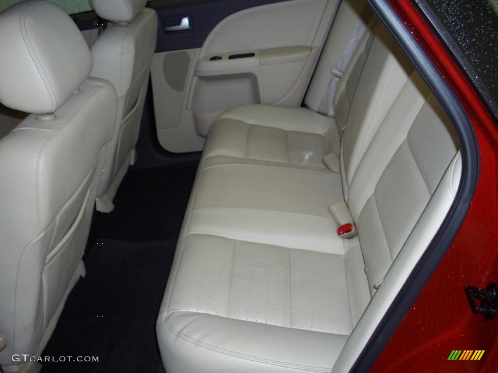 2009 Sable Premier Sedan - Sangria Red Metallic / Light Camel photo #10