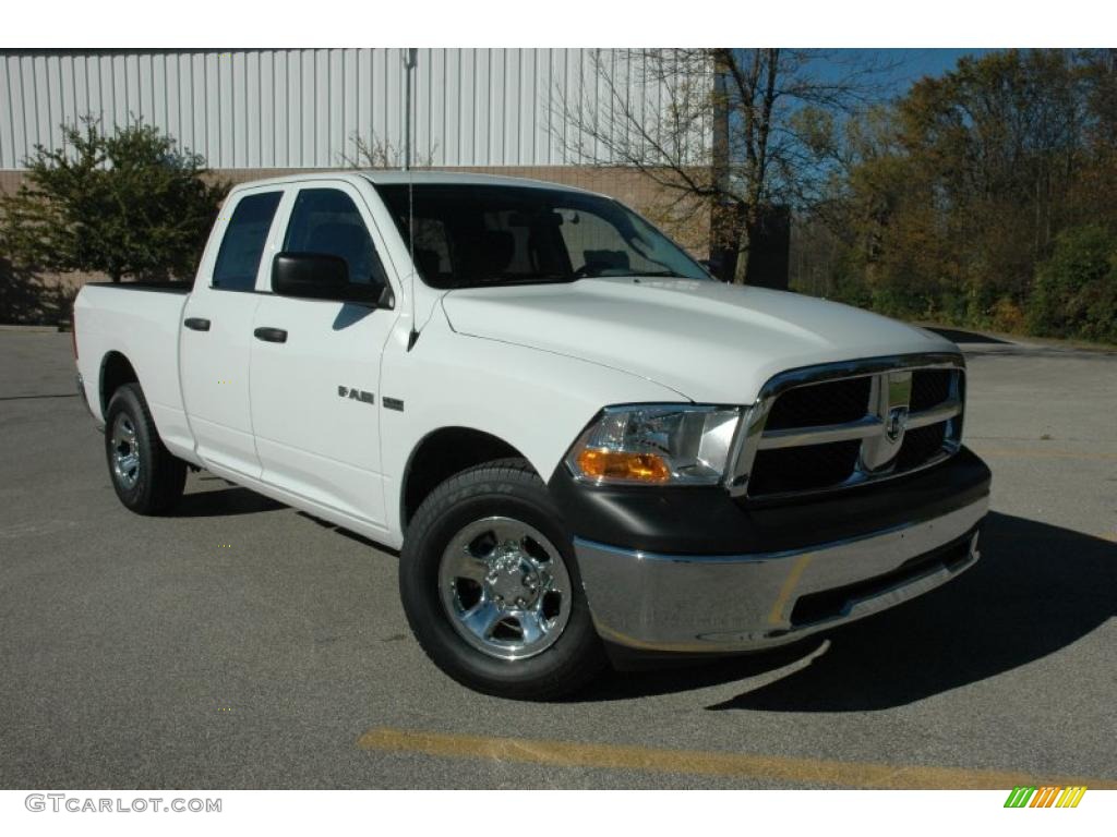 Stone White Dodge Ram 1500