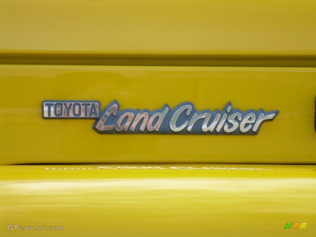 1974 Land Cruiser FJ40 - Yellow / Black photo #11