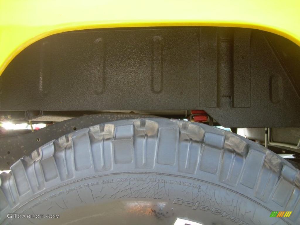 1974 Land Cruiser FJ40 - Yellow / Black photo #15