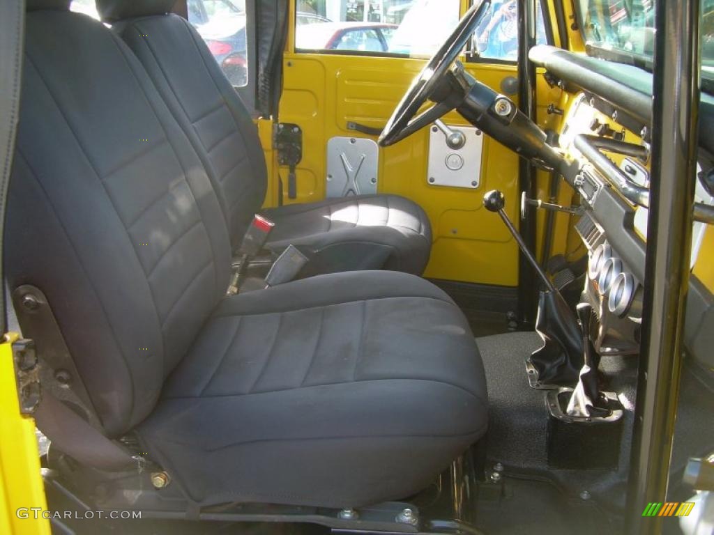 1974 Land Cruiser FJ40 - Yellow / Black photo #21