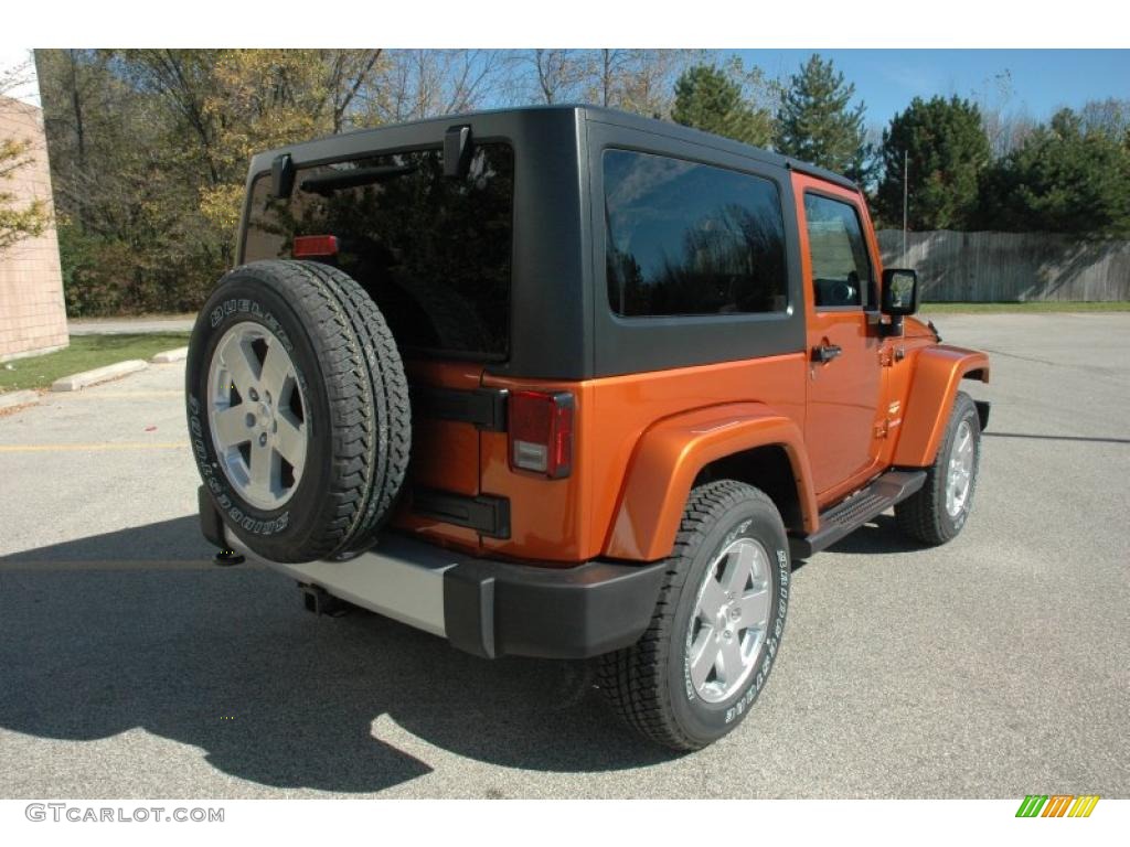 2011 Wrangler Sahara 4x4 - Mango Tango Pearl / Black photo #6