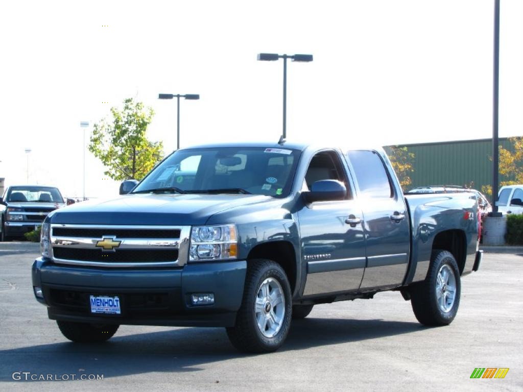 2007 Silverado 1500 LTZ Crew Cab 4x4 - Blue Granite Metallic / Light Titanium/Dark Titanium Gray photo #12