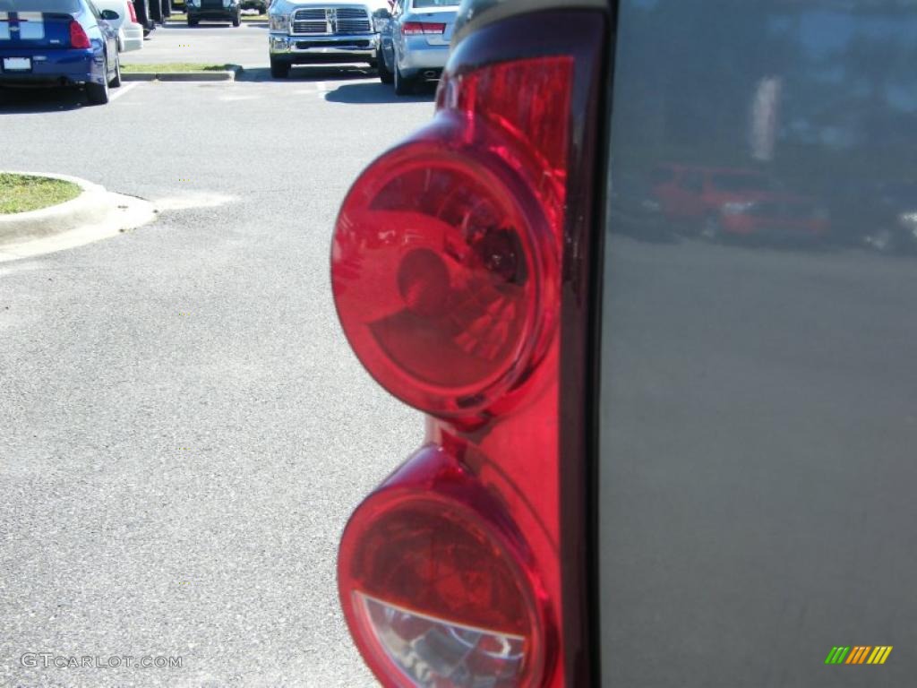 2007 Ram 1500 SLT Quad Cab - Bright Silver Metallic / Medium Slate Gray photo #10