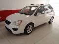 2009 Clear White Kia Rondo LX  photo #8