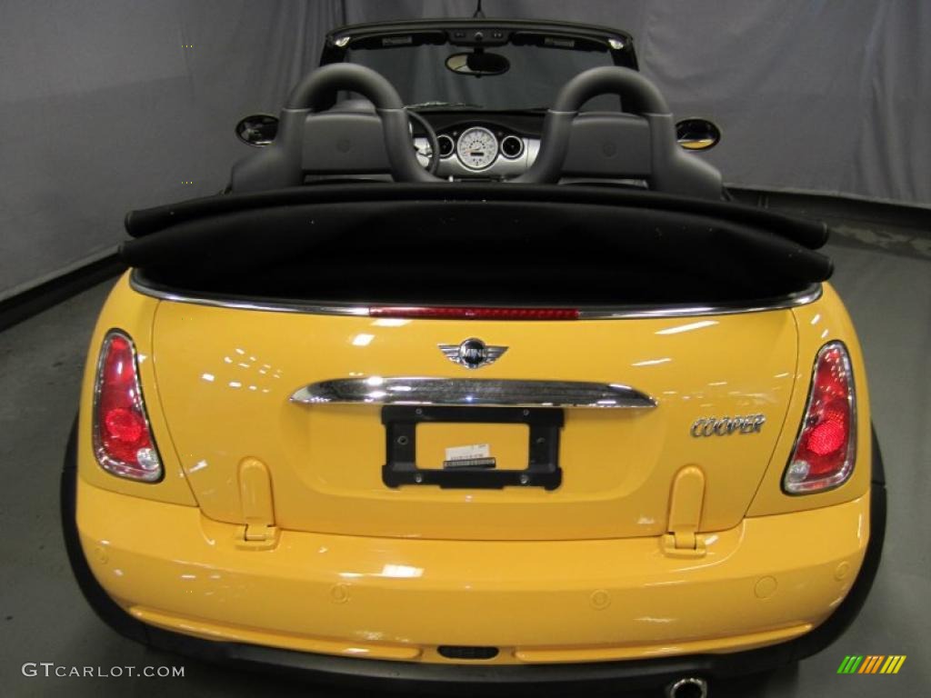 2008 Cooper Convertible - Mellow Yellow / Panther Black photo #8