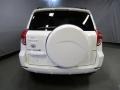 Super White - RAV4 4WD Photo No. 7