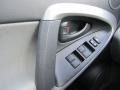 Super White - RAV4 4WD Photo No. 18