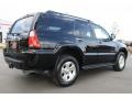 Black - 4Runner SR5 4x4 Photo No. 2