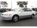 2001 Super White Toyota Camry LE  photo #5