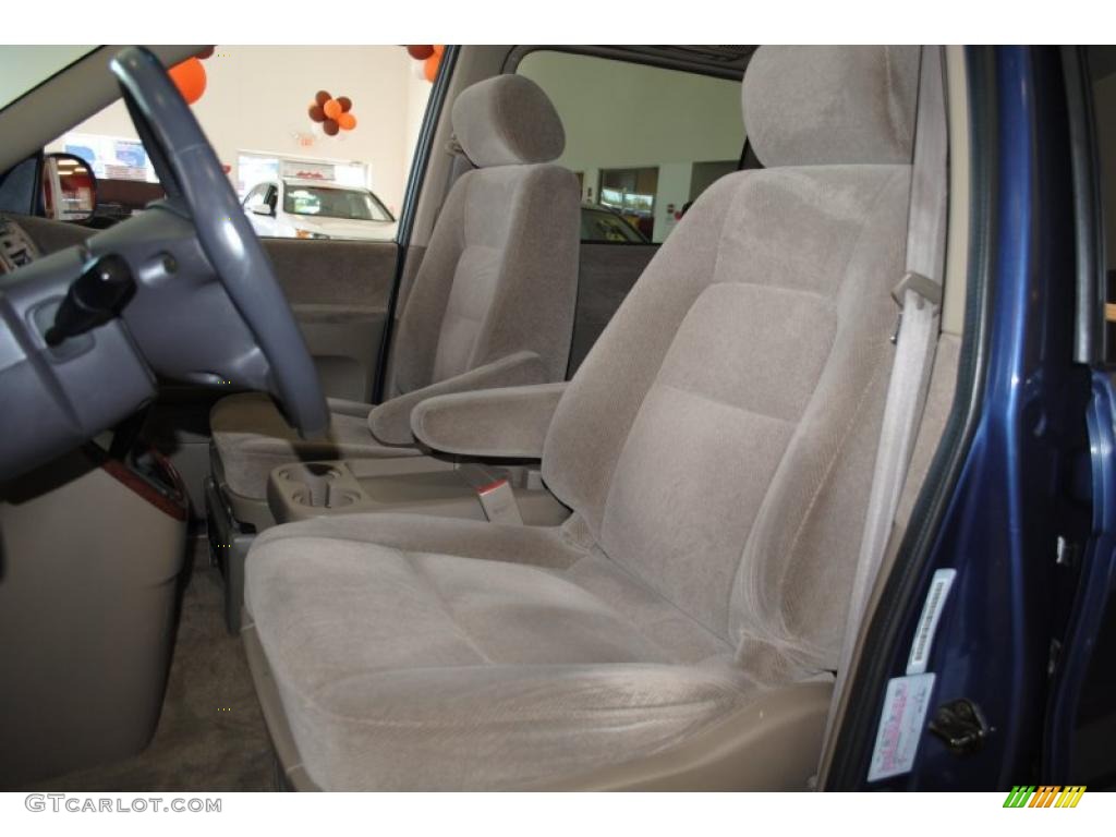 2003 Sedona EX - Blue Sapphire / Beige photo #14