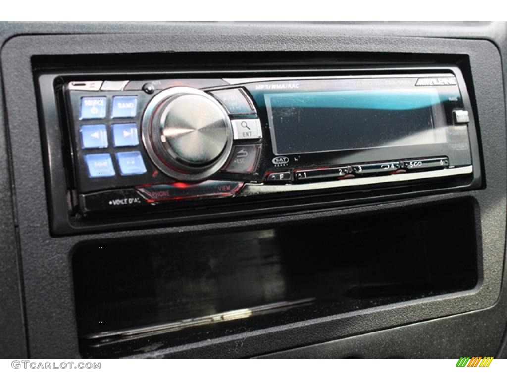 2004 Civic LX Coupe - Nighthawk Black Pearl / Black photo #17