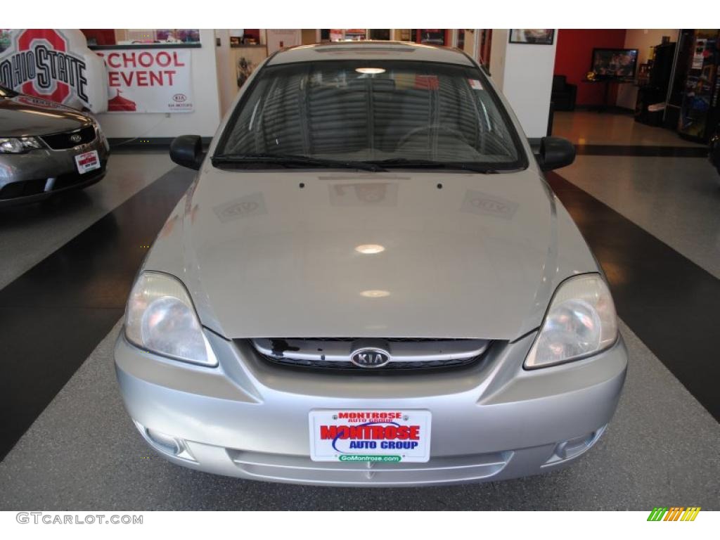 2004 Rio Sedan - Diamond Silver / Gray photo #10