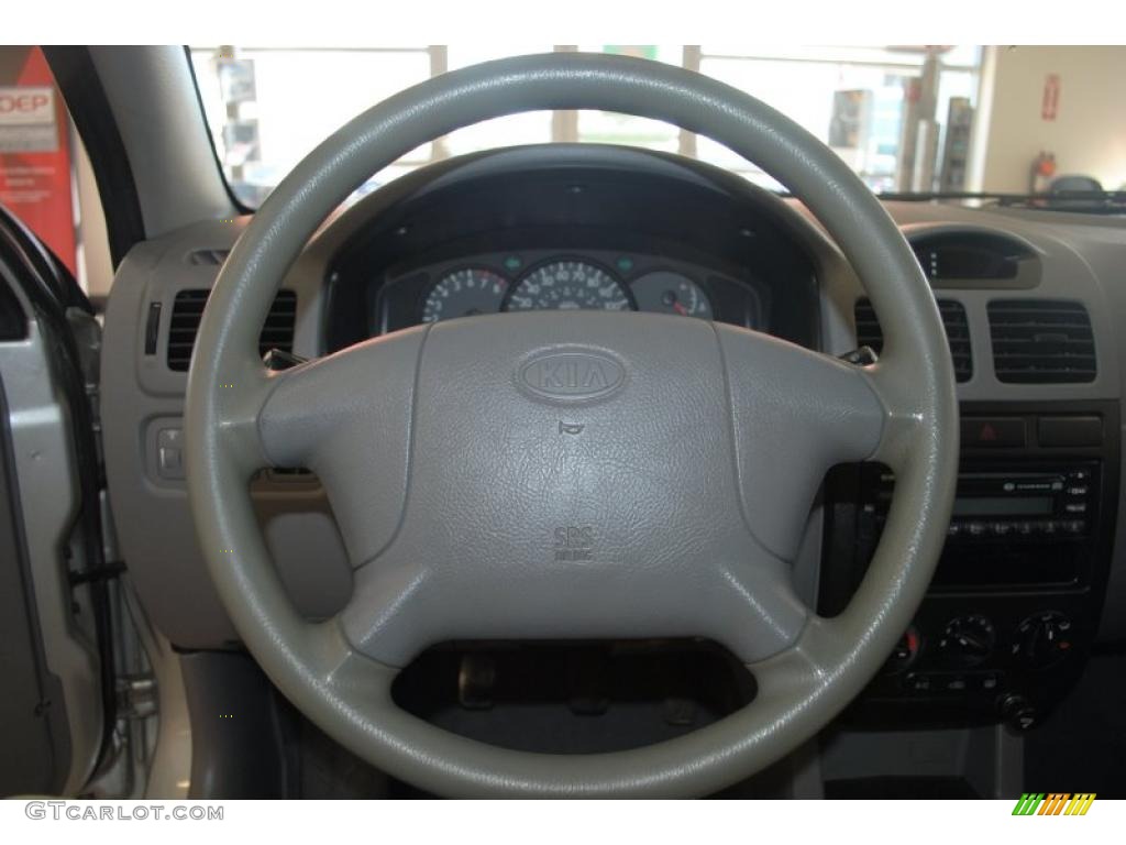 2004 Rio Sedan - Diamond Silver / Gray photo #30