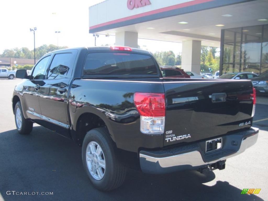 2011 Tundra CrewMax 4x4 - Black / Graphite Gray photo #3