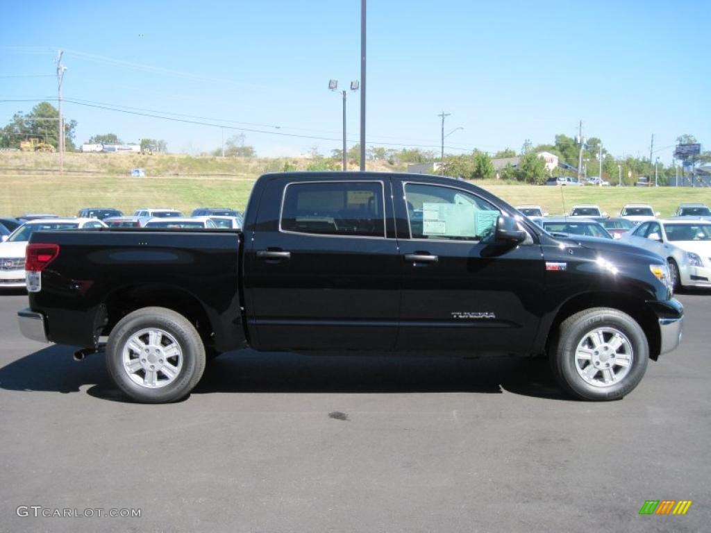 2011 Tundra CrewMax 4x4 - Black / Graphite Gray photo #6