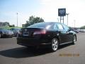 Black - Camry SE Photo No. 5