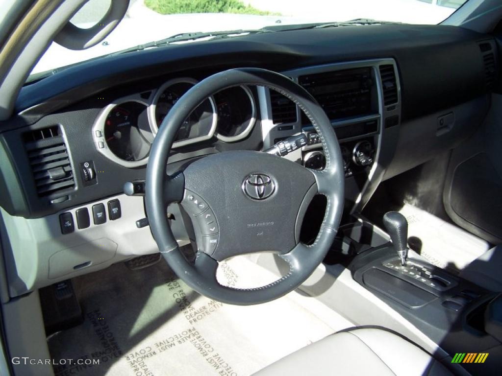 2004 4Runner SR5 - Natural White / Stone photo #9