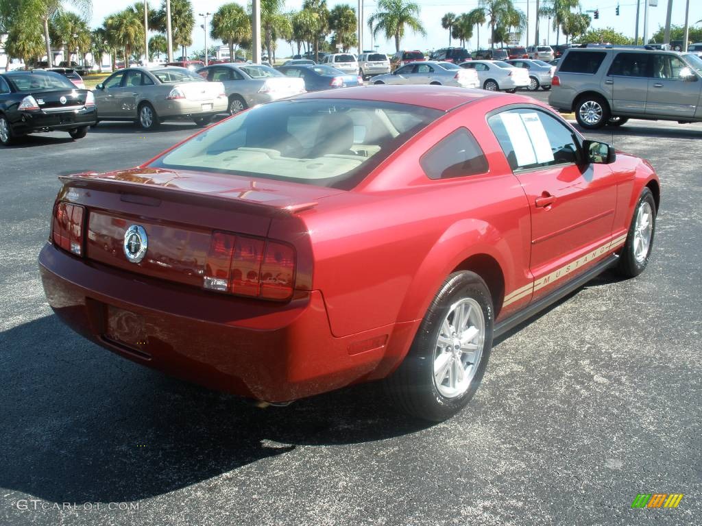 2008 Mustang V6 Deluxe Coupe - Dark Candy Apple Red / Medium Parchment photo #7