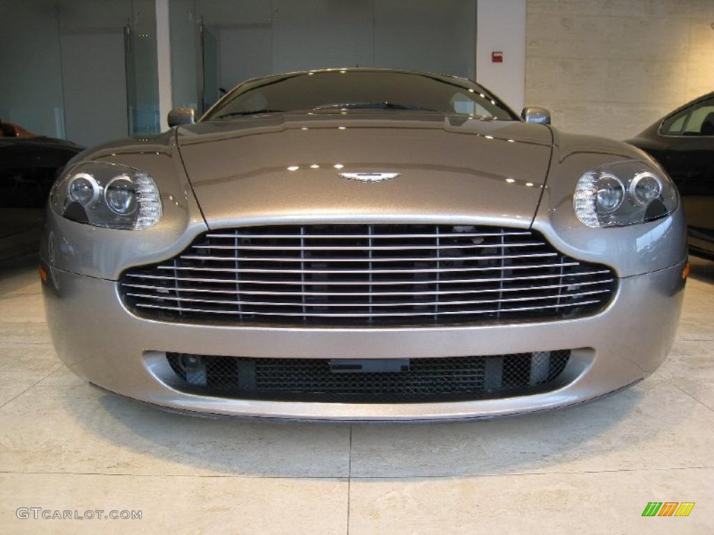2006 V8 Vantage Coupe - Tungsten Silver / Iron Ore Red photo #9